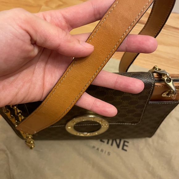 Authentic preloved Celine macadam shoulder bag - Picture 10 of 13